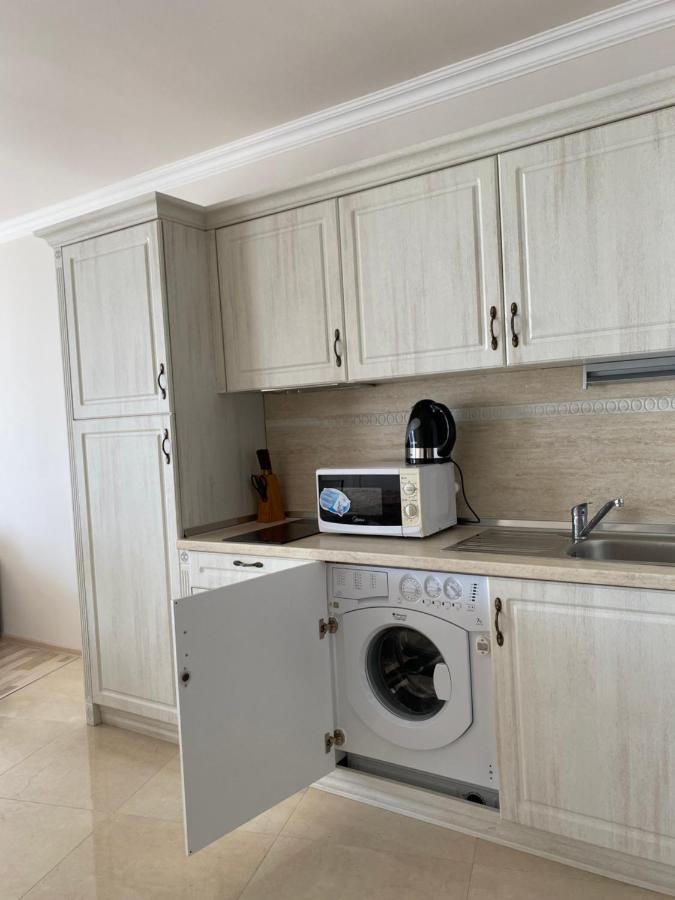 Private Super Apartments By Sea In Apart Hotel ! Pomorie Esterno foto